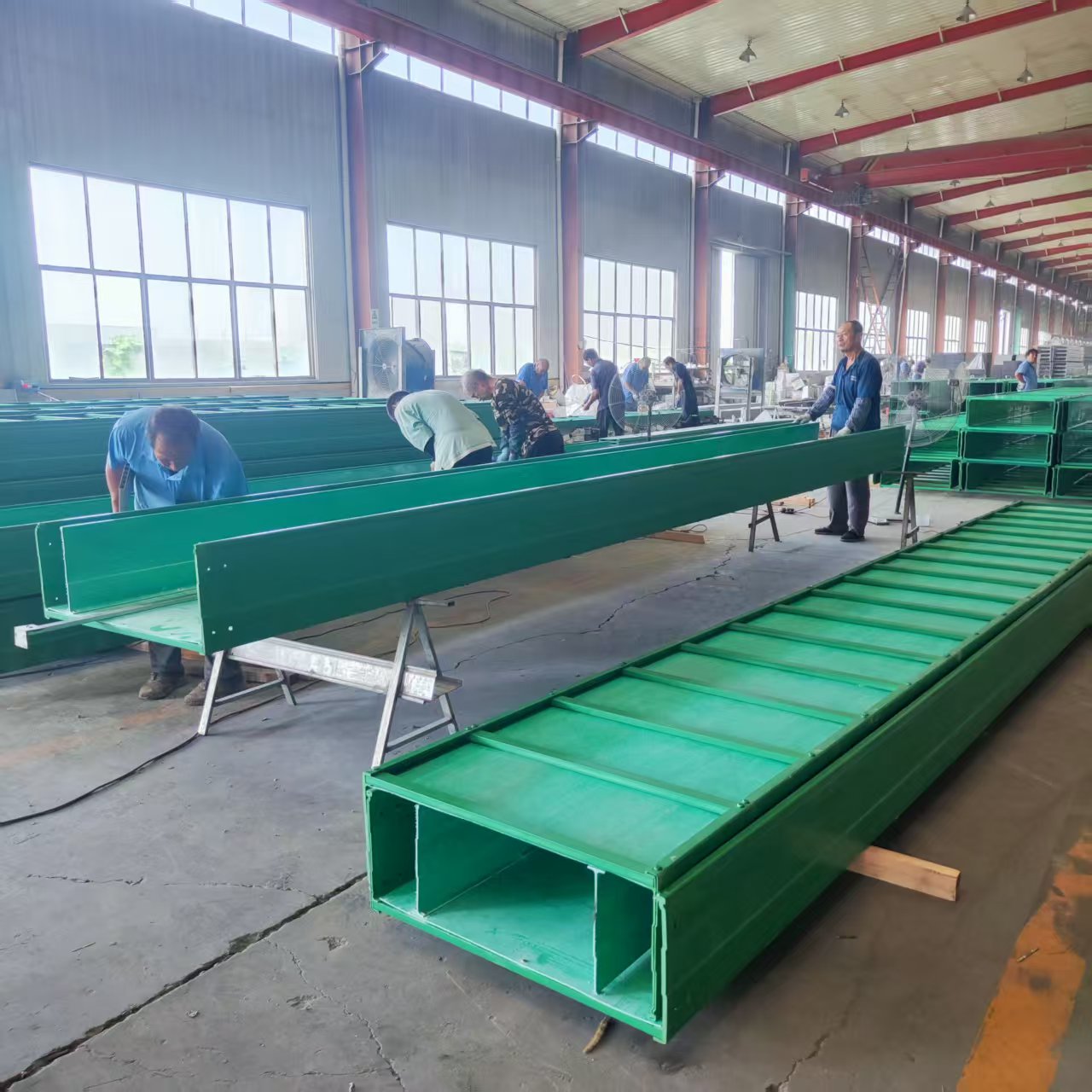 复合环氧树脂电缆桥架